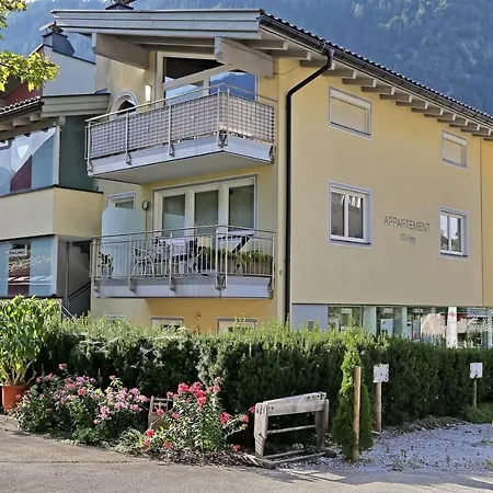 Alpen Moigg Apartment Mayrhofen