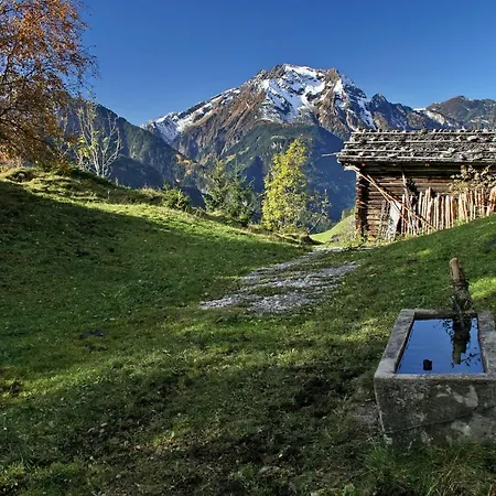 Alpen Moigg Apartment *