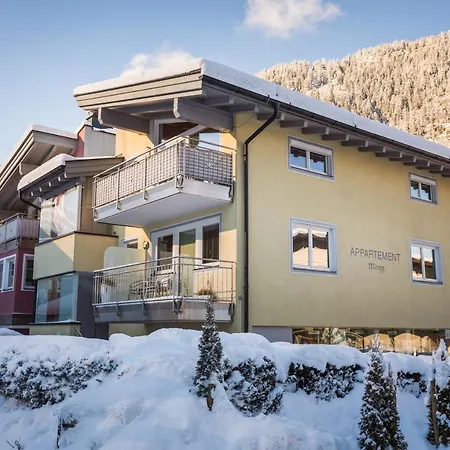 Alpen Moigg * Mayrhofen